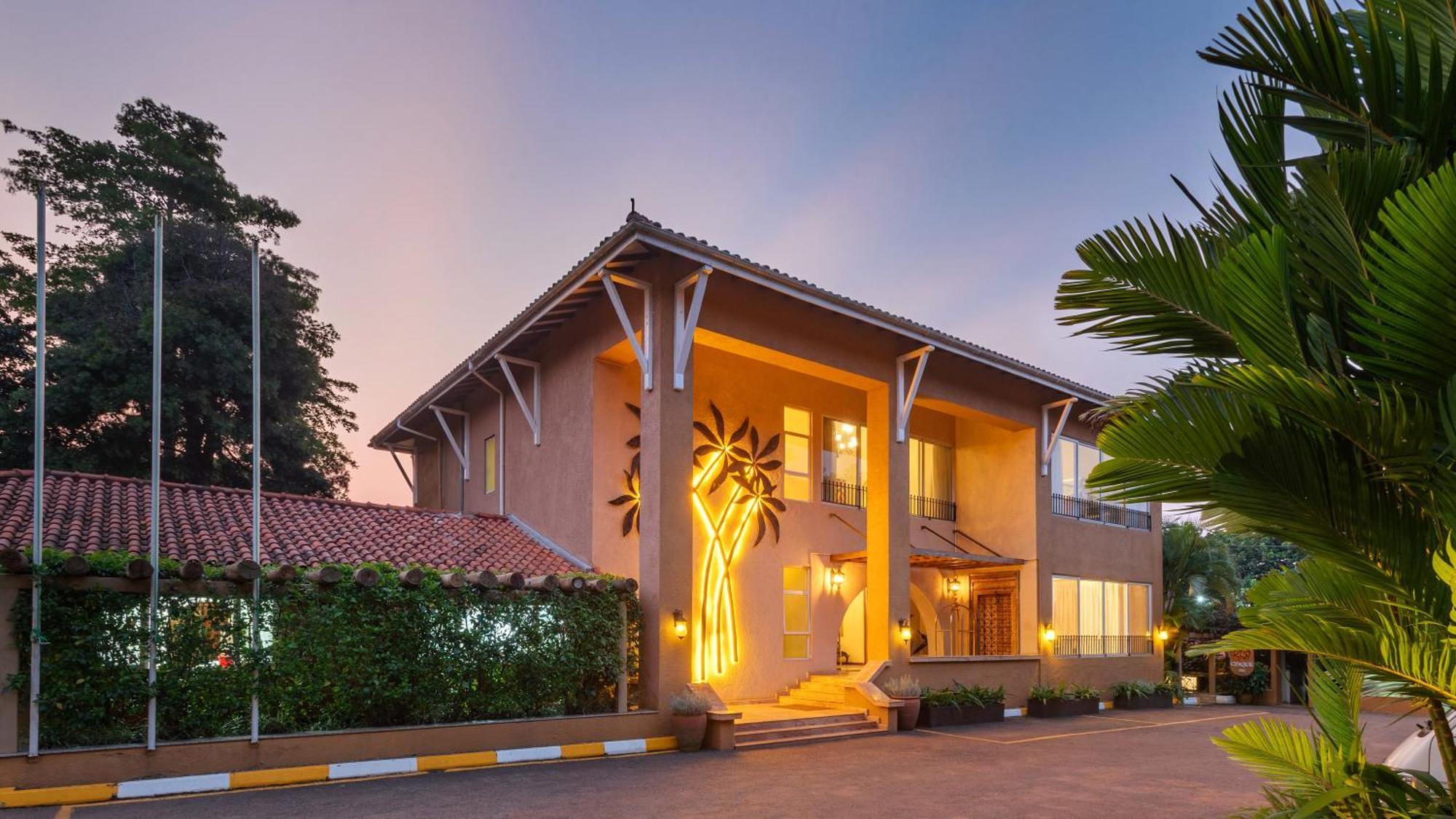 No 5 Boutique Hotel Limited Энтеббе Экстерьер фото