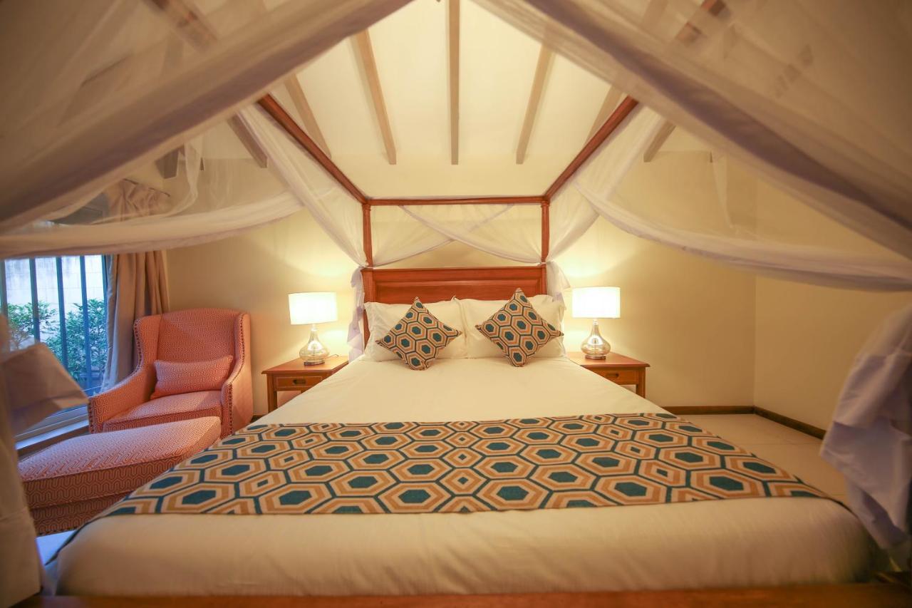 No 5 Boutique Hotel Limited Энтеббе Экстерьер фото